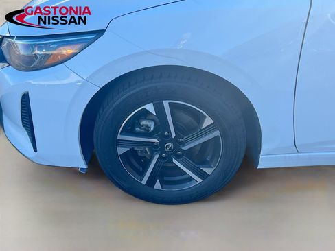 Used 2024 Nissan Sentra SV image 36