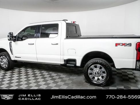 Used 2024 Ford F250 Lariat w/ Lariat Ultimate Package image 2