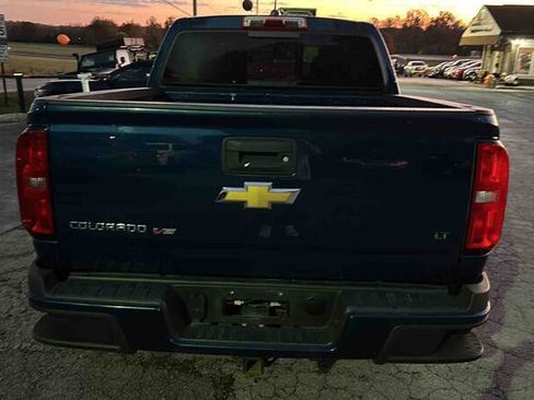 Used 2020 Chevrolet Colorado LT w/ LT Convenience Package image 7