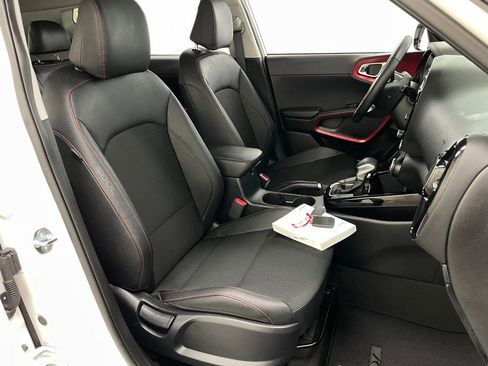 Used 2025 Kia Soul GT-Line FWD image 37