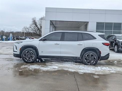 Used 2025 Buick Enclave Sport Touring w/ LPO, Floor Liner Package image 9