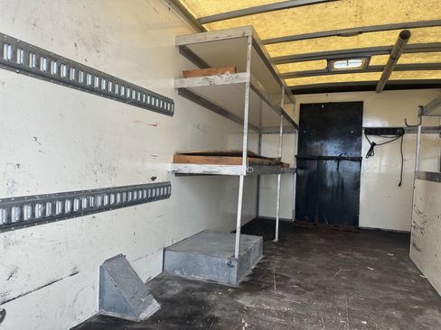 Used 2016 Chevrolet Express 4500 w/ Chrome Appearance Package image 4