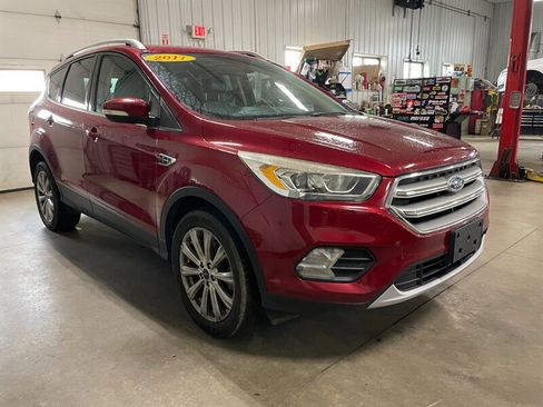 Used 2017 Ford Escape Titanium AWD/4WD image 4