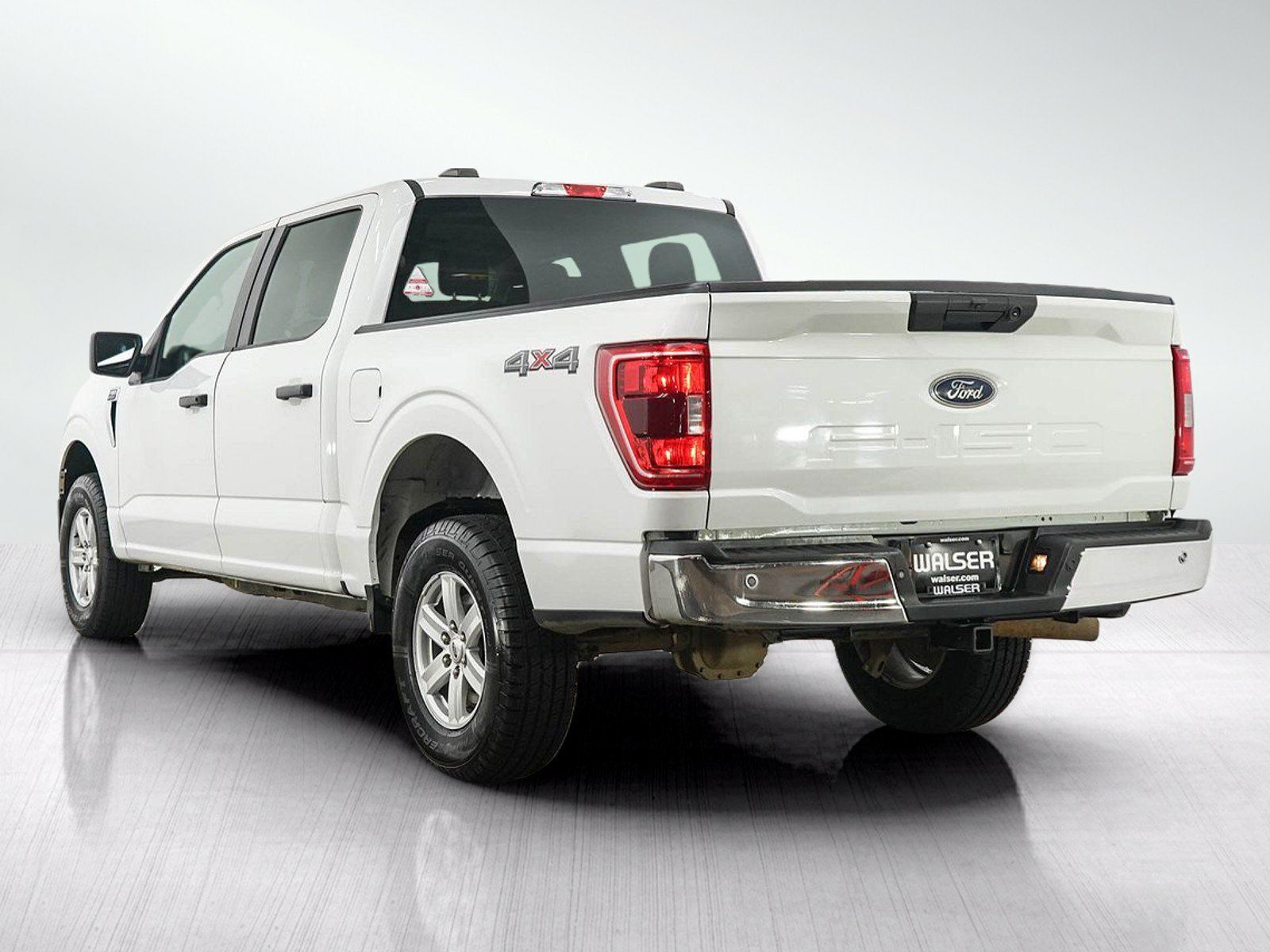 Used 2022 Ford F150 XLT w/ Trailer Tow Package AWD/4WD image 3