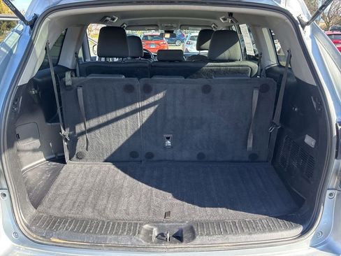 Used 2019 Toyota Highlander LE image 13