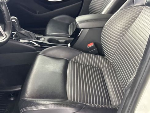 Used 2020 Toyota Corolla XSE FWD image 10