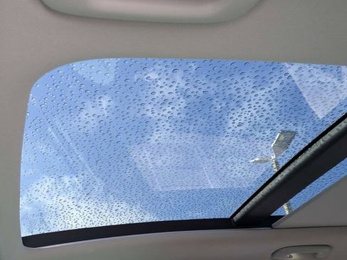 Used 2023 Kia Sorento SX image 20