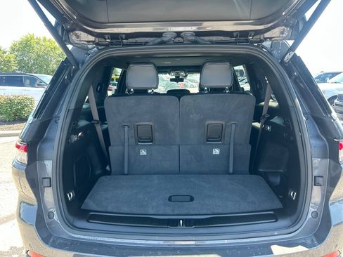 Certified 2026 Jeep Grand Cherokee L Limited w/ Luxury Tech Group II AWD/4WD image 14