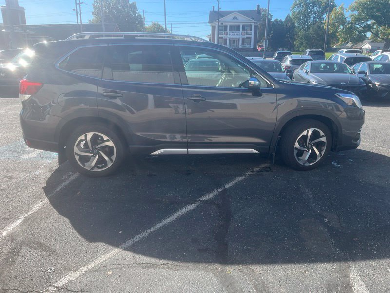 Used 2022 Subaru Forester Touring w/ Popular Package #3 AWD/4WD image 4