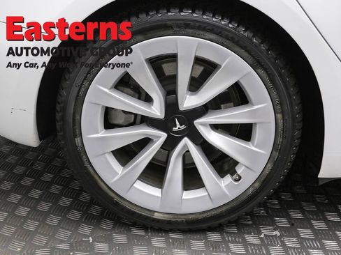 Used 2021 Tesla Model 3 Standard Range Plus image 27