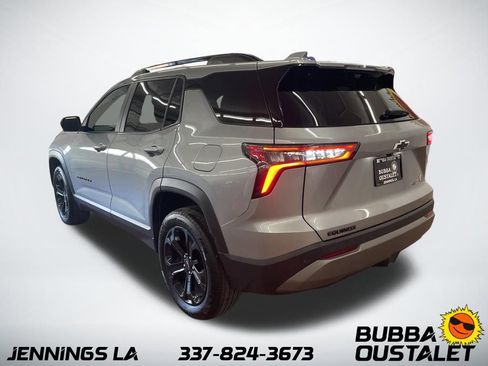 Used 2025 Chevrolet Equinox LT w/ Convenience Package II image 7