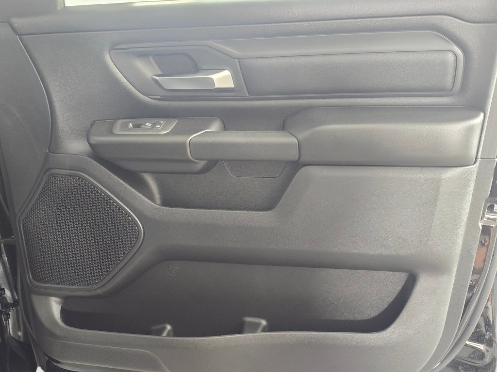 New 2026 RAM 1500 Express AWD/4WD image 41