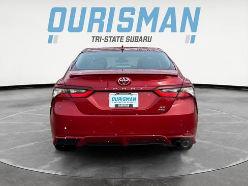 Used 2021 Toyota Camry SE w/ Cold Weather Package image 5