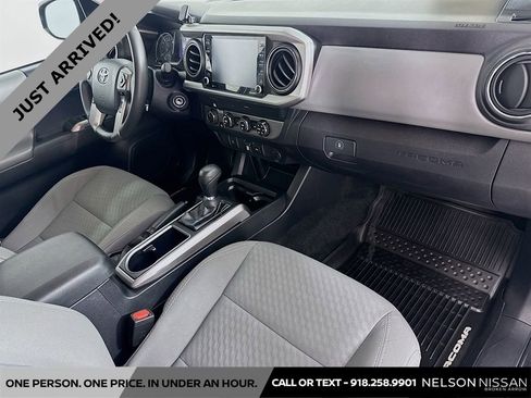 Used 2020 Toyota Tacoma SR5 image 27