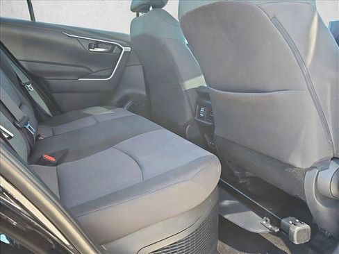 Used 2024 Toyota RAV4 XLE image 20