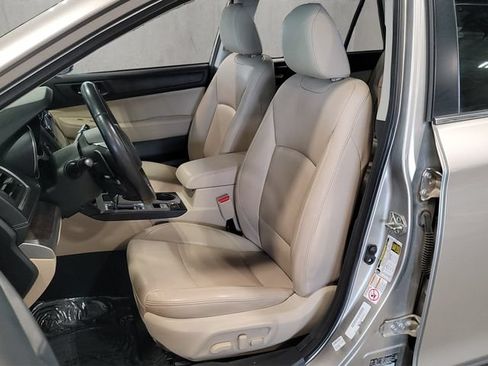 Used 2019 Subaru Outback 3.6R Limited w/ Popular Package #2 AWD/4WD image 15
