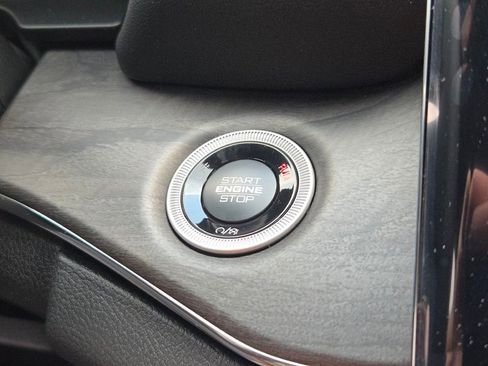 New 2025 Jeep Grand Cherokee L Overland w/ Trailer Tow Package image 33