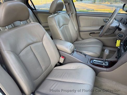 Used 2001 INFINITI I30 image 36