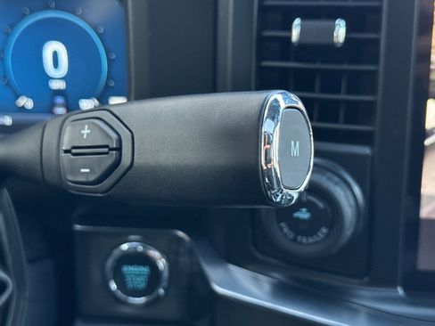 New 2025 Ford F250 Lariat w/ Lariat Ultimate Package image 24