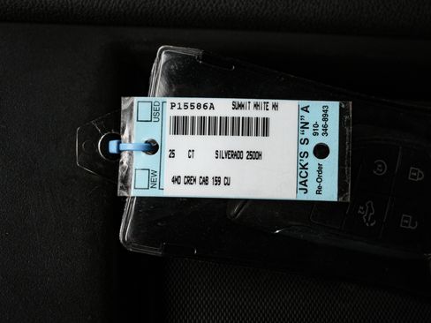 Used 2025 Chevrolet Silverado 2500 Custom w/ Custom Value Package image 38