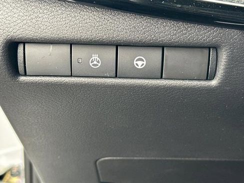 New 2026 Nissan Kicks SR w/ SR Premium Package image 29