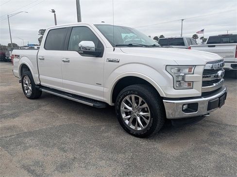 Used 2015 Ford F150 Lariat w/ Equipment Group 502A Luxury image 2