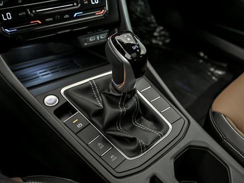 New 2025 Volkswagen Jetta SEL image 16