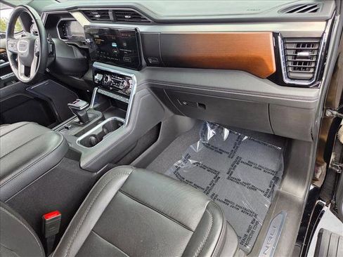 Certified 2023 GMC Sierra 1500 Denali w/ Denali Reserve Package image 19