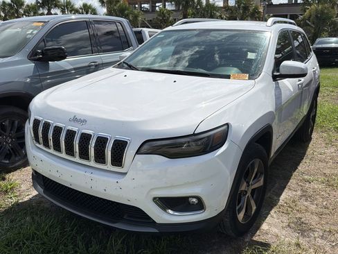 Used 2019 Jeep Cherokee Limited AWD/4WD image 3