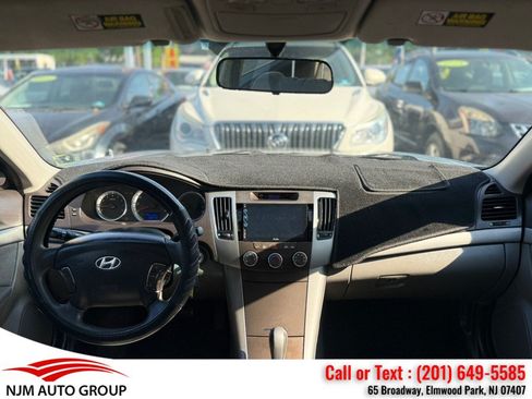 Used 2010 Hyundai Sonata GLS FWD image 14