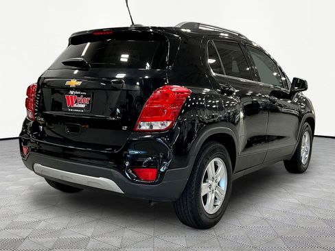 Used 2019 Chevrolet Trax LT FWD image 6
