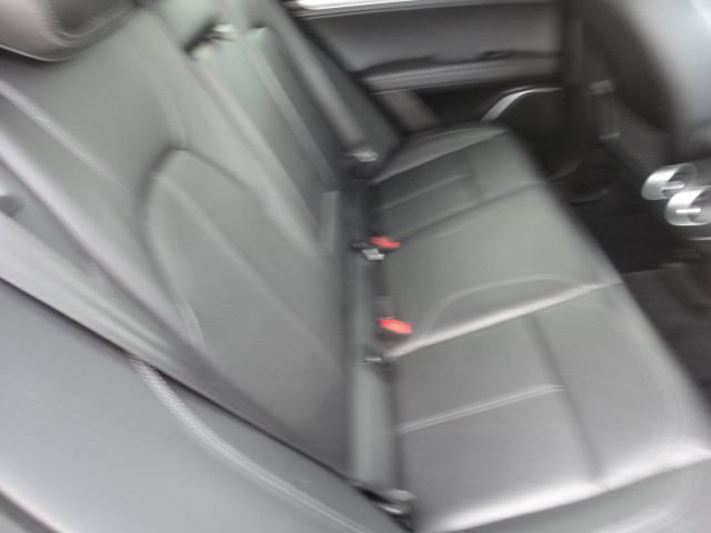Used 2018 Alfa Romeo Stelvio AWD image 10