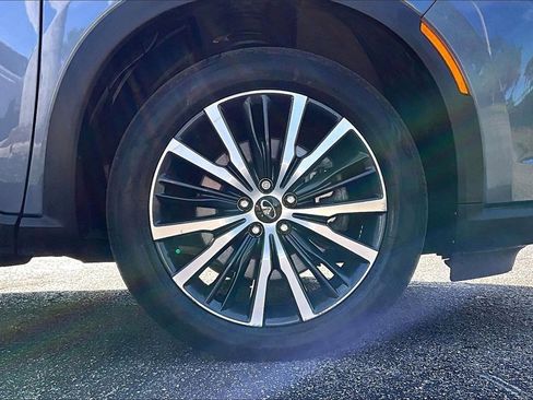 Used 2022 INFINITI QX60 Sensory image 39