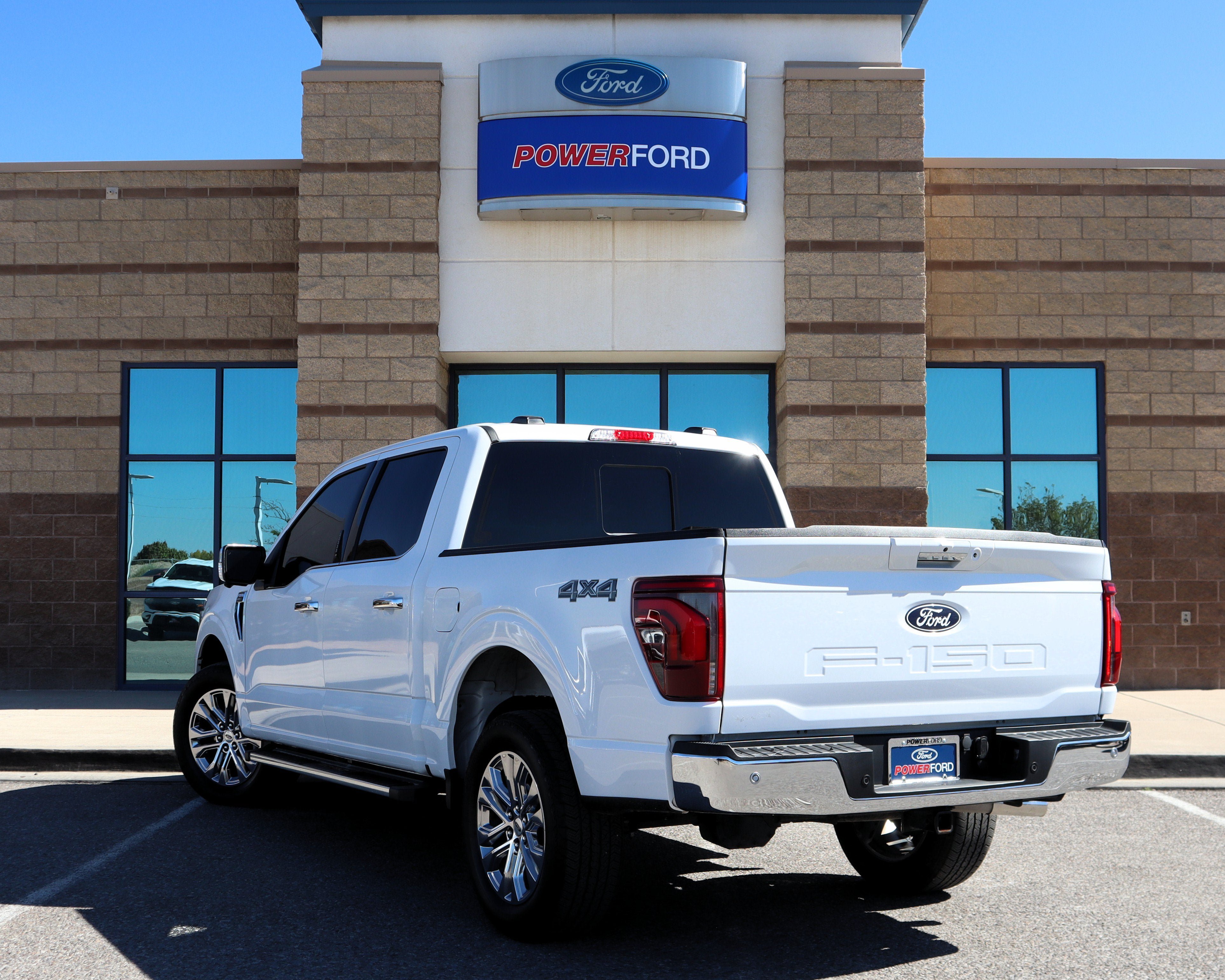 Used 2024 Ford F150 Lariat AWD/4WD image 8