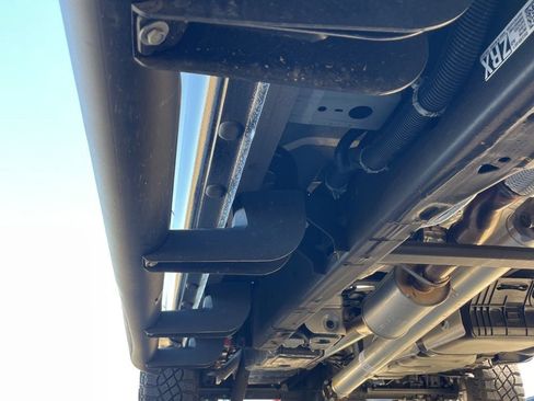 Used 2025 Chevrolet Silverado 1500 ZR2 w/ Technology Package image 16