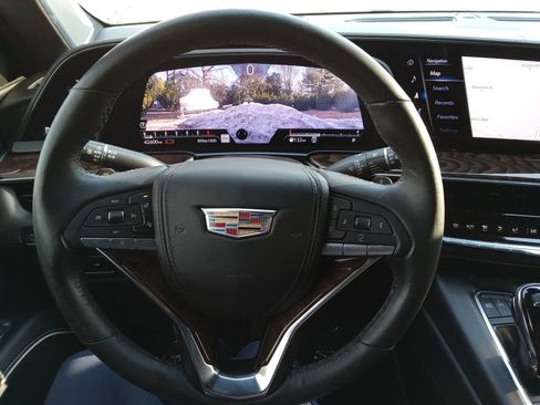 Used 2023 Cadillac Escalade Sport Platinum w/ LPO, ONYX Package image 14