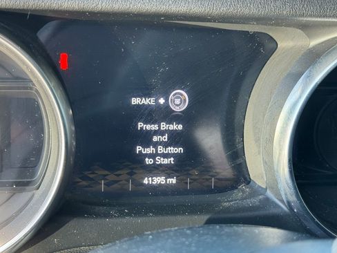 Used 2023 Jeep Wrangler Unlimited Sahara image 15