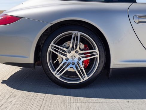 Used 2010 Porsche 911 Targa 4S AWD/4WD image 17