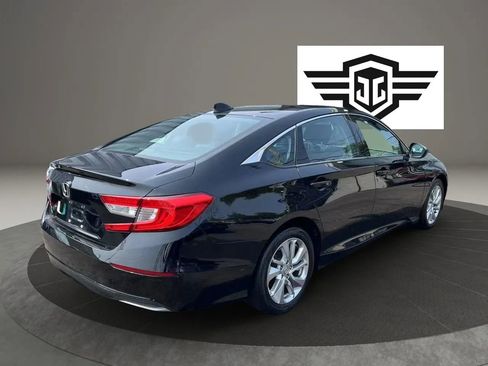 Used 2019 Honda Accord LX image 5
