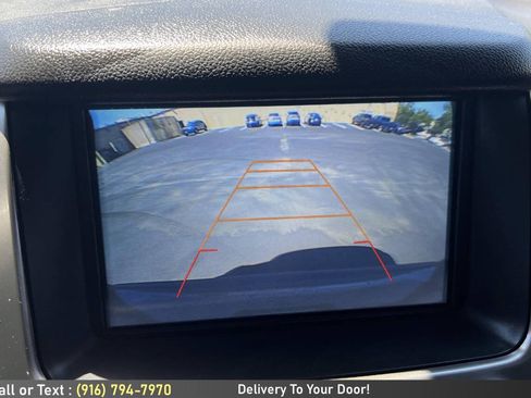 Used 2017 Chevrolet Suburban LS w/ Enhanced Driver Alert Package RWD image 23