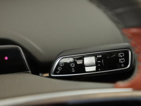Used 2025 Lincoln Nautilus Black Label AWD/4WD image 21