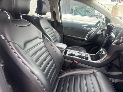Certified 2024 Ford Edge SEL w/ Convenience Package AWD/4WD image 7
