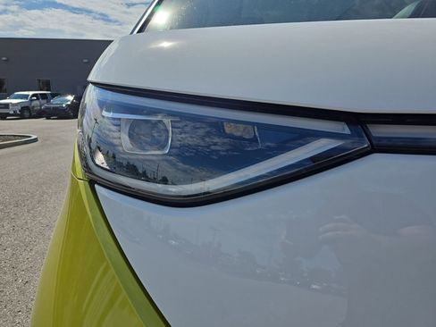 New 2025 Volkswagen ID. Buzz Pro S Plus image 5