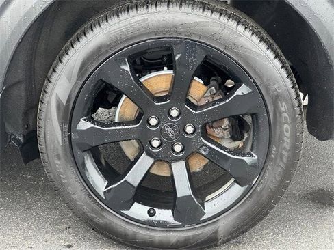 Used 2023 Ford Explorer ST-Line w/ Class IV Trailer Tow Package image 6