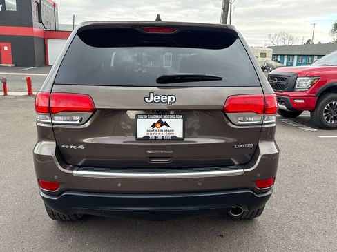 Used 2017 Jeep Grand Cherokee Limited AWD/4WD image 6