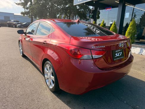 Used 2012 Hyundai Elantra Limited w/ Technology Pkg 5 image 9