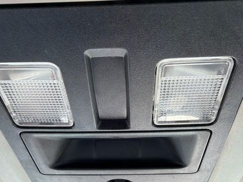 Used 2019 RAM 1500 Classic SLT w/ Protection Group AWD/4WD image 22