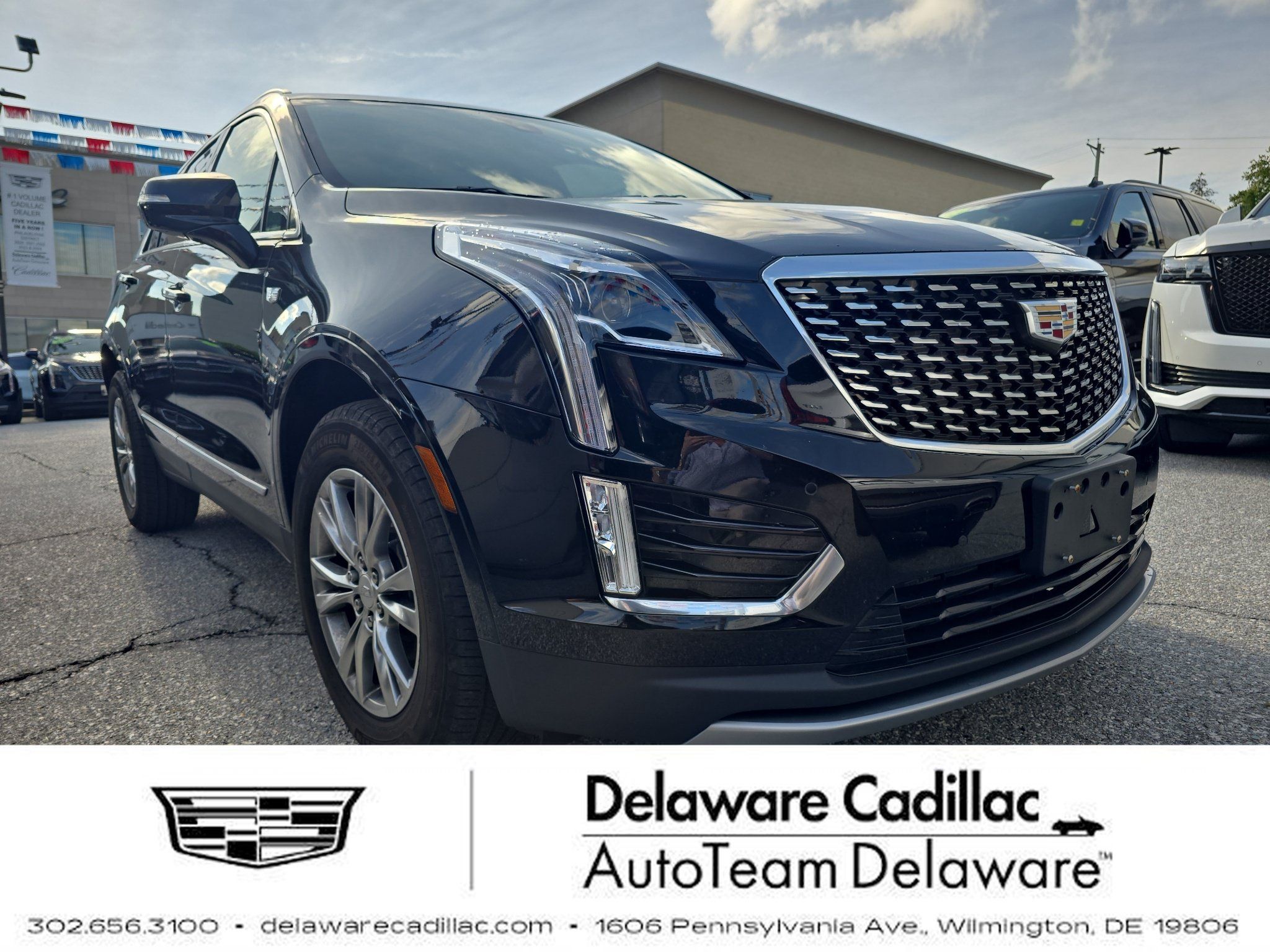 Used 2023 Cadillac XT5 Premium Luxury FWD image 1
