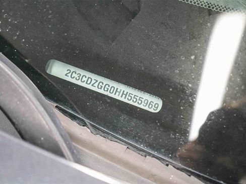 Used 2017 Dodge Challenger GT w/ GT Interior Package image 27