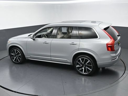Used 2025 Volvo XC90 B5 Plus w/ Protection Package AWD/4WD image 45